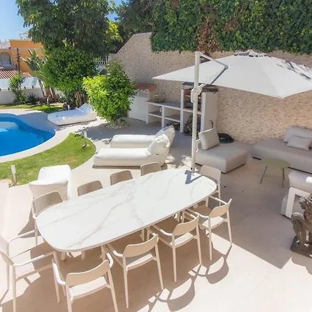 Fantastic In Puerto Banus With Private Pool Villa *