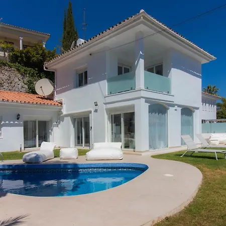 Fantastic In Puerto Banus With Private Pool *