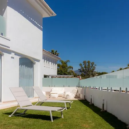 Fantastic In Puerto Banus With Private Pool Villa Marbella